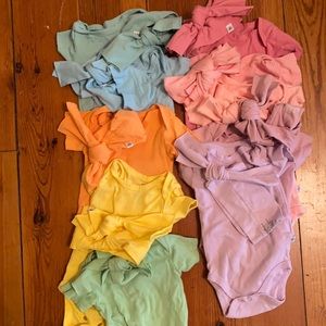 Honest 0-3 month onsies and headband rainbow set